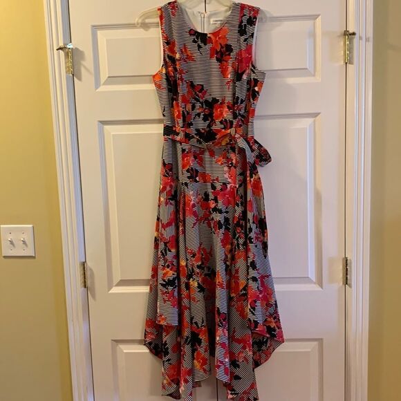 Calvin Klein size 6 Hi-low Sleeveless belted dress.  NWOT - Picture 1 of 12